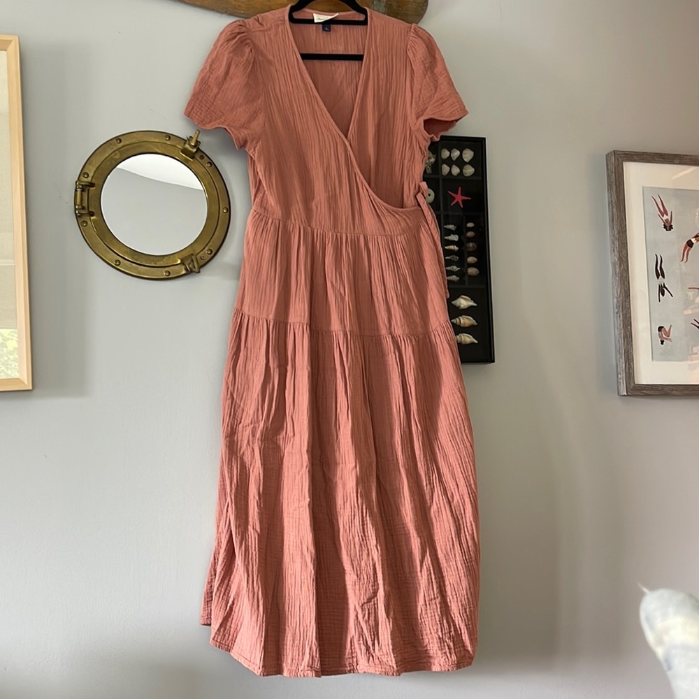 Universal Threads gauze wrap dress. Medium.